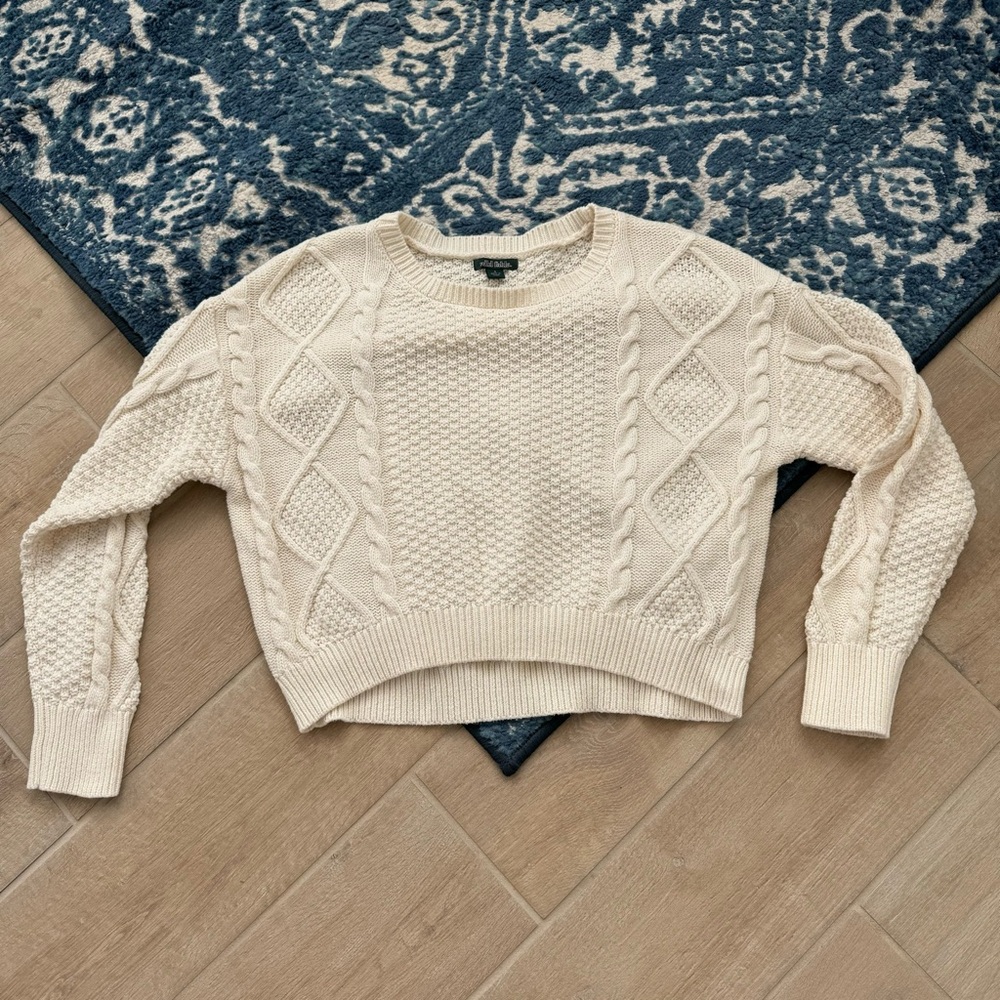 Wild Fable Crop Sweater Size S